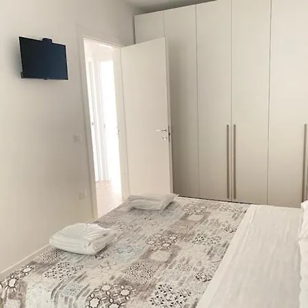 Nuovo Trilocale Con Giardino, Aria Condizionata Apartment